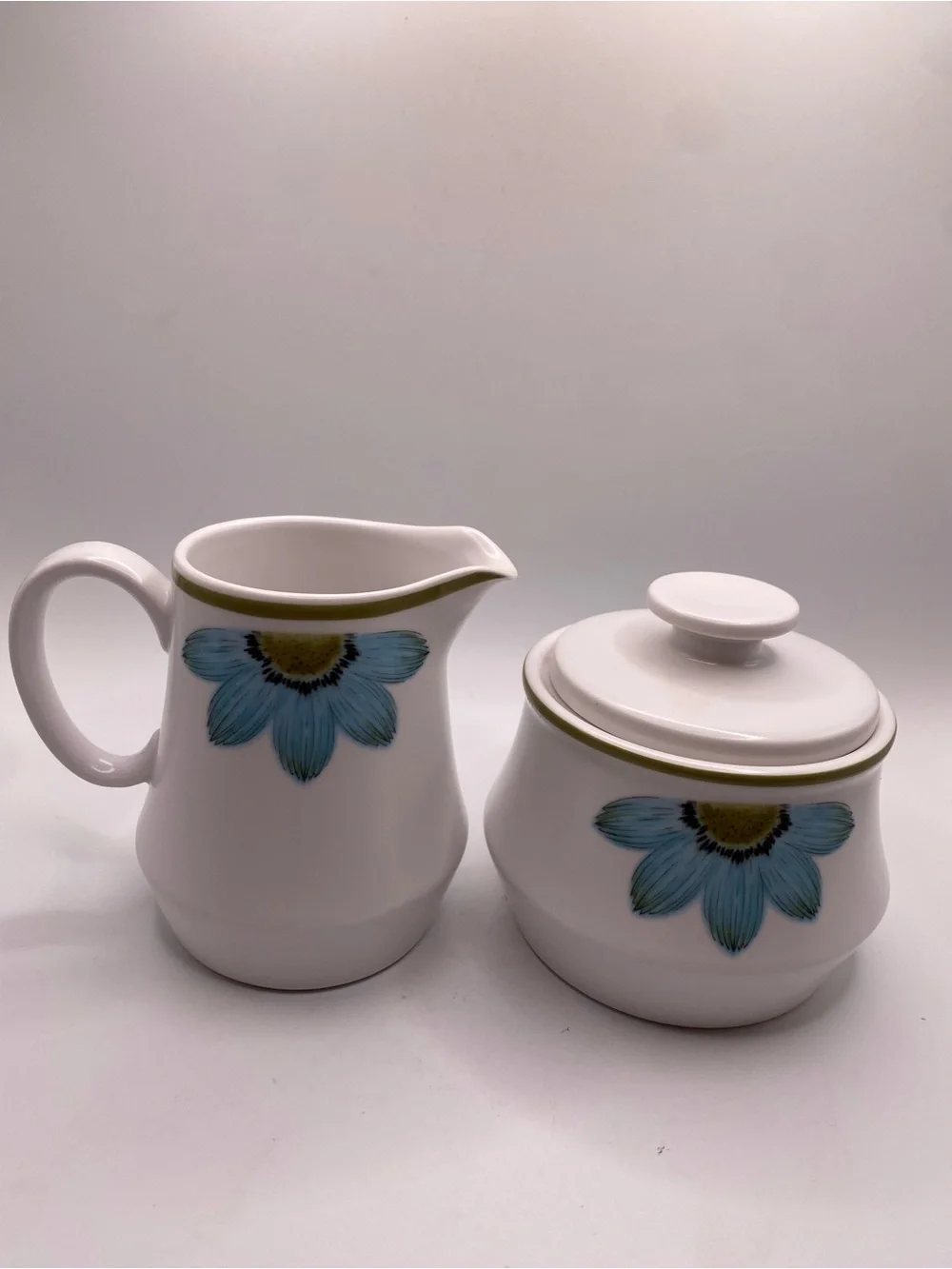 Vintage Noritake Up-Sa Daisy 9001 Sugar Bowl & Creamer Set MCM Japan PRISTINE